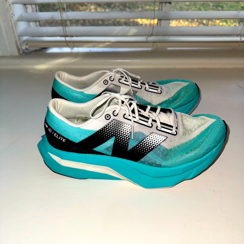 Men’s New Balance SC Elite V4 | 50 miles